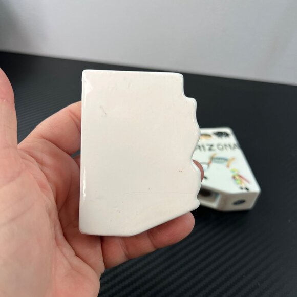 Vintage Arizona State Shaped Ceramic Salt & Pepper Shakers Made In Japan - Picture 6 of 11